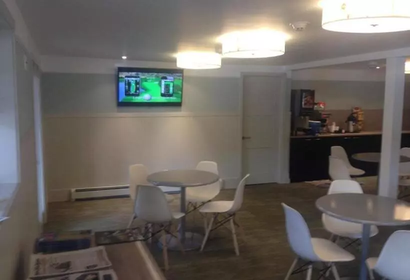 Hotelli Basalt Mountain Inn