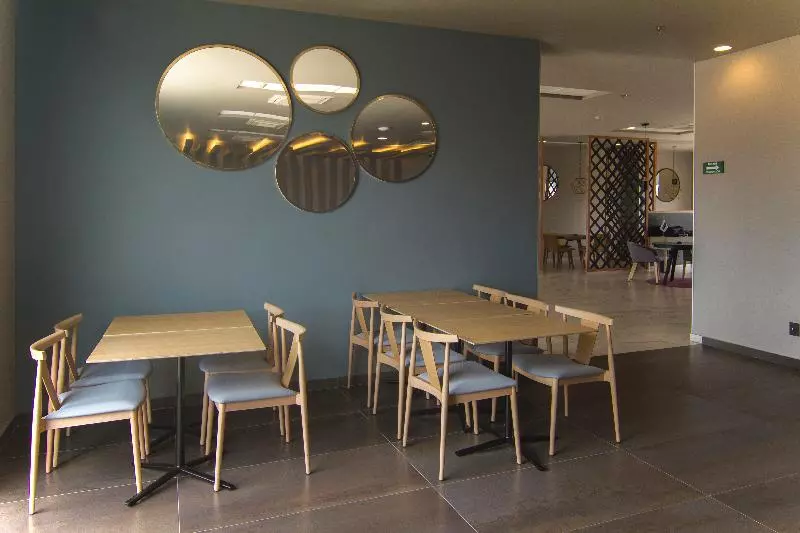 ホテル City Express Plus By Marriott Ciudad De México Mundo E