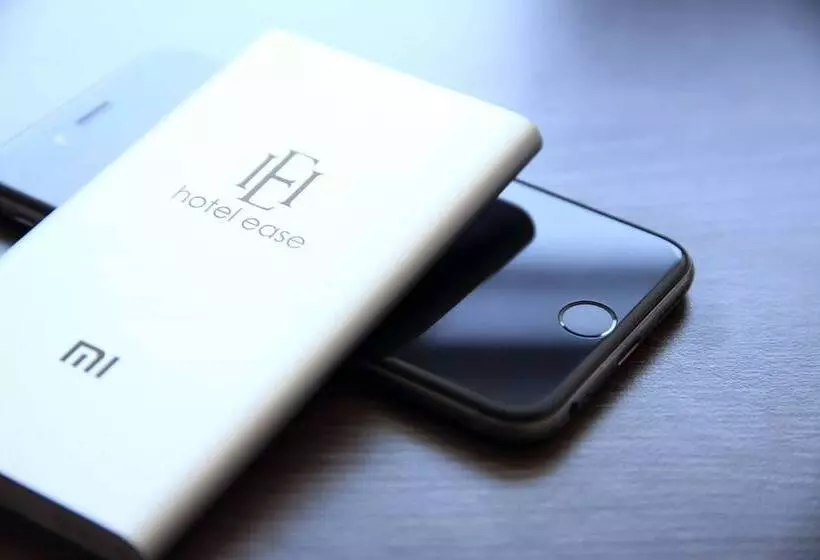 هتل Ease Tsuen Wan