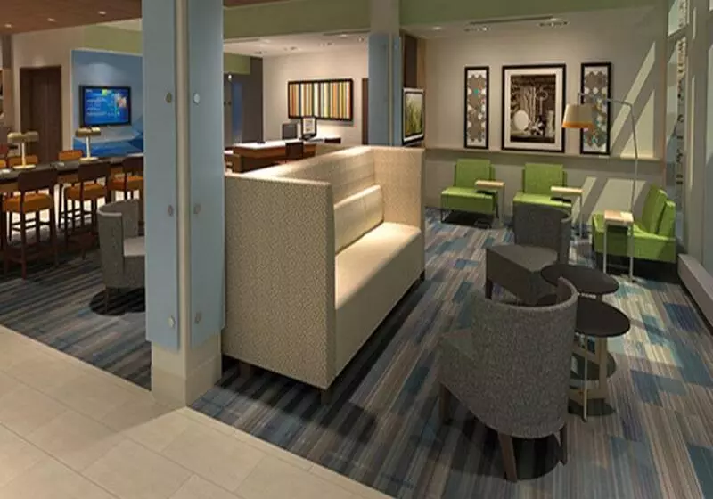 ホテル Holiday Inn Express & Suites Lubbock Central   Univ Area, An Ihg