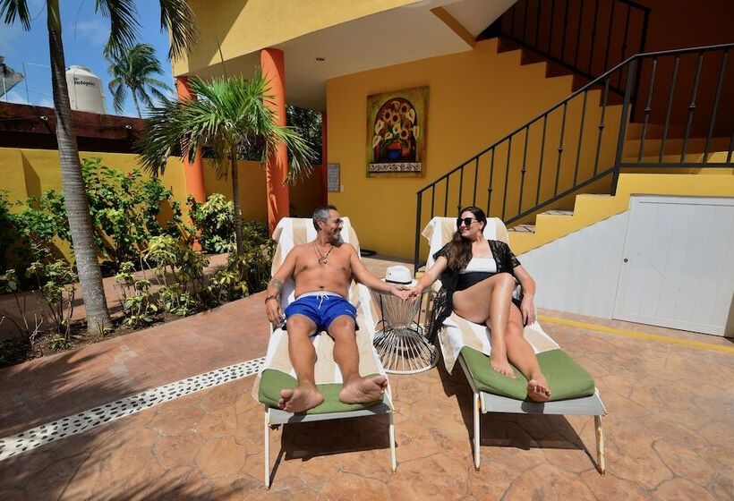 فندق Kaam Accommodations