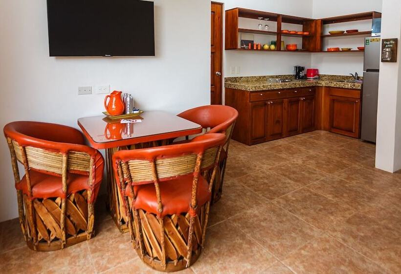 فندق Kaam Accommodations