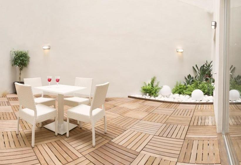 Hotel Living4Malaga Suites Superior