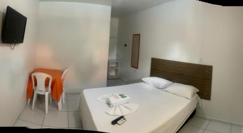 בית מלון כפרי Pousada Granville