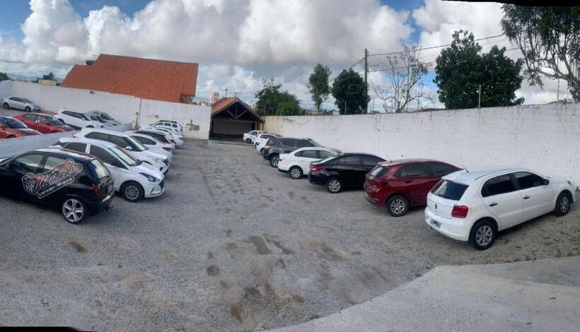 בית מלון כפרי Pousada Granville