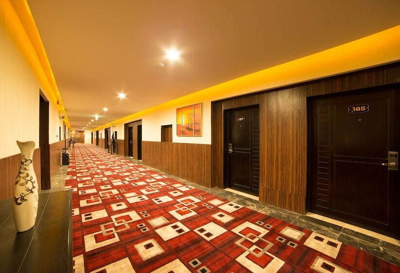 هتل Raoum Inn Buraydah