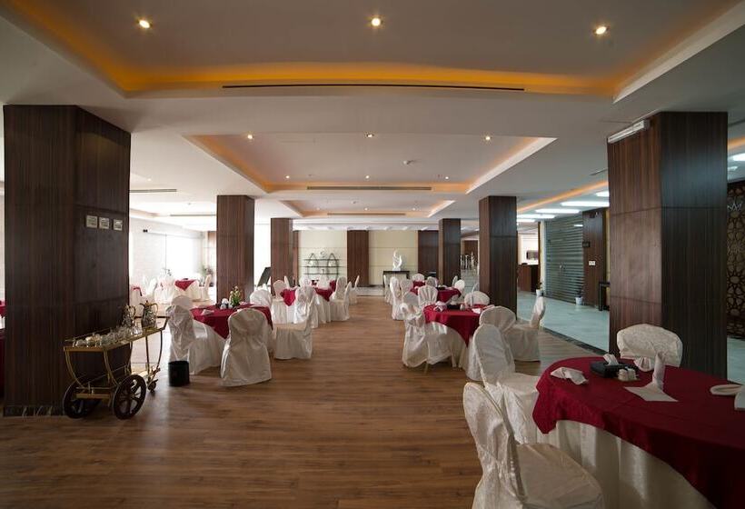 هتل Raoum Inn Buraydah