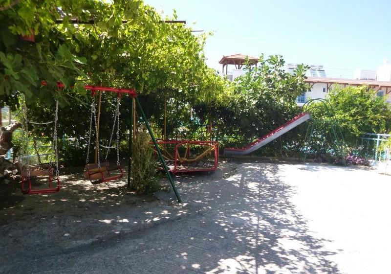 Отель Stavros Apartments