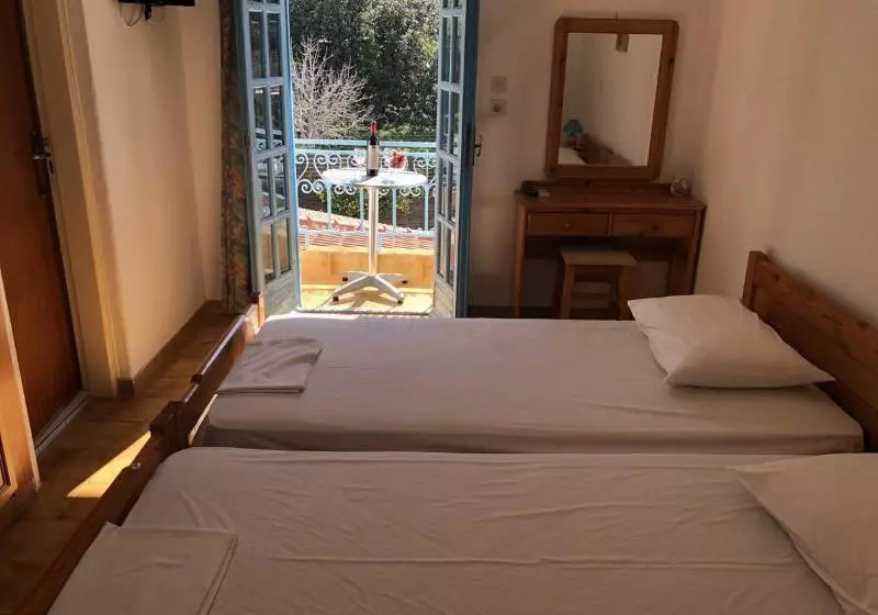 Hotelli Stavros Apartments