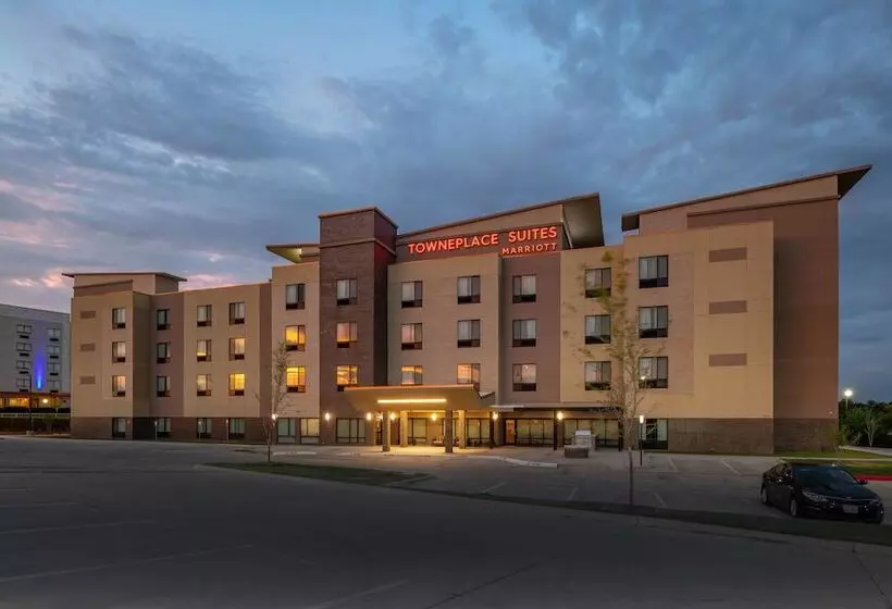 Hotelli Towneplace Suites By Marriott Dallas Mesquite