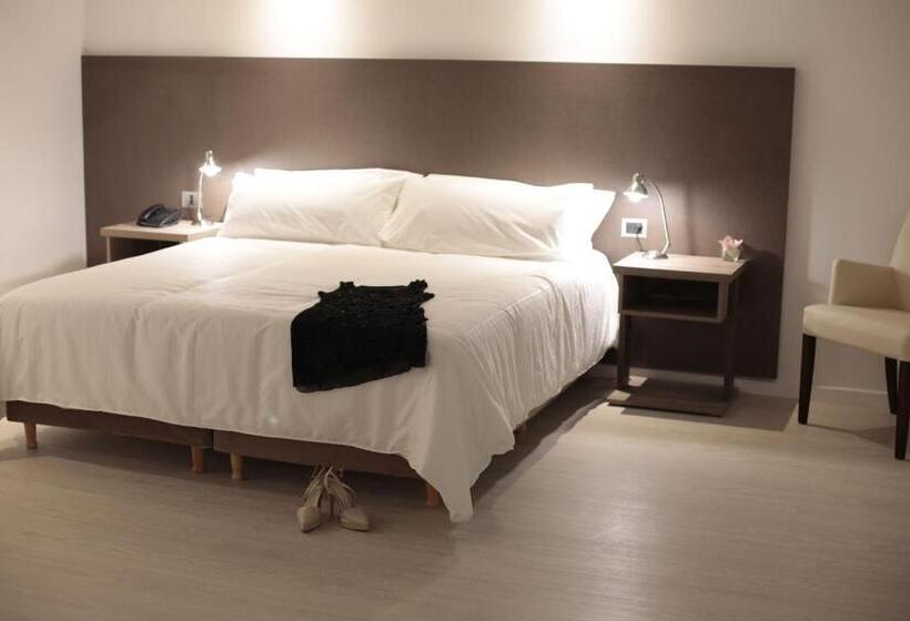 هتل Unit Santa Rosa