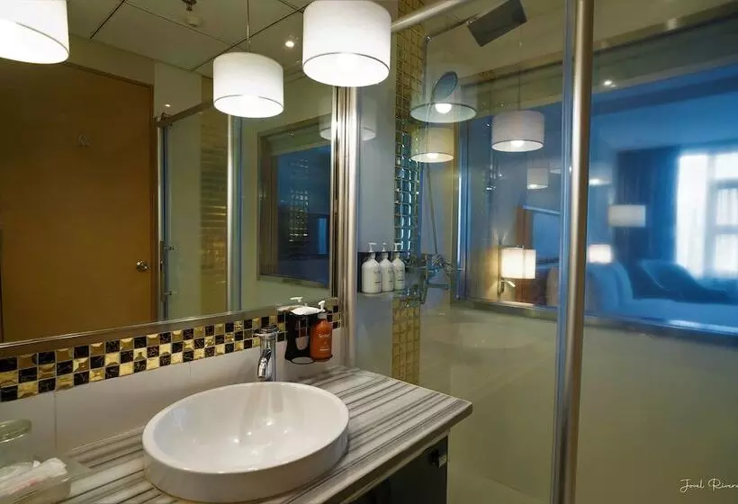 Ion Hotel