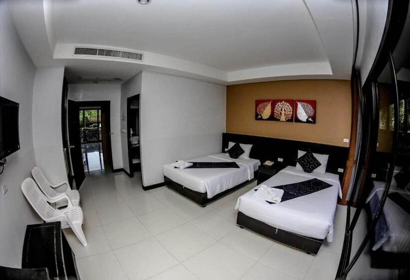 אתר נופש Naiyang Beach Hotel Sha Plus