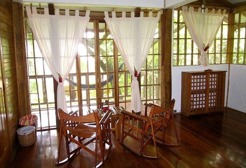 استراحتگاه Samasati Retreat And Rainforest Sanctuary