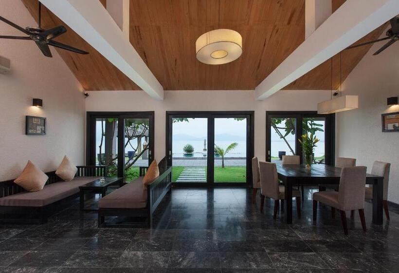 Vedana Lagoon Resort & Spa