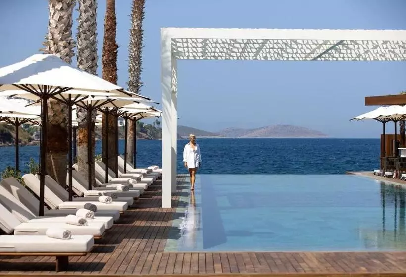 Yalikavak Marina Hotel By Social Living Collection