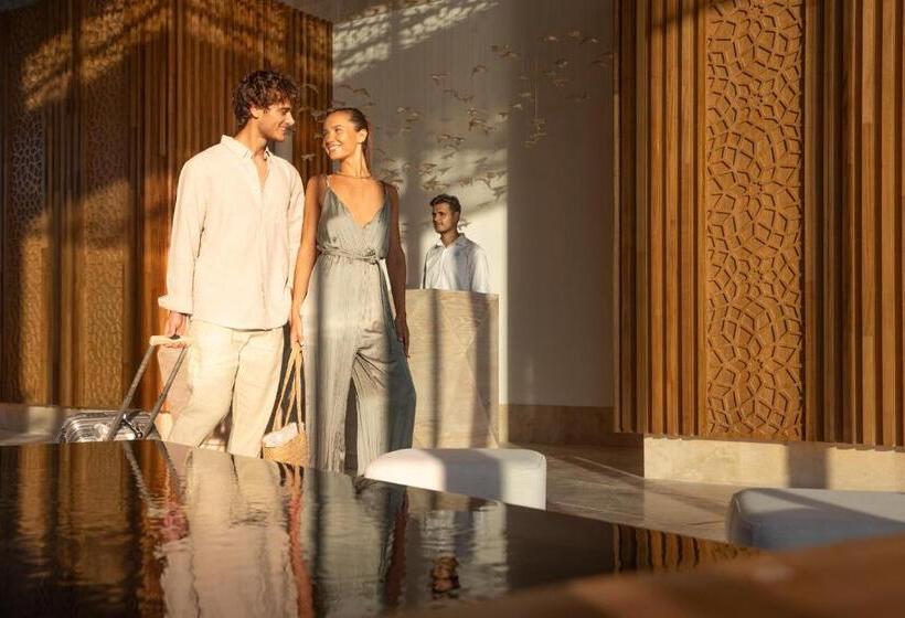 Yalikavak Marina Hotel By Social Living Collection