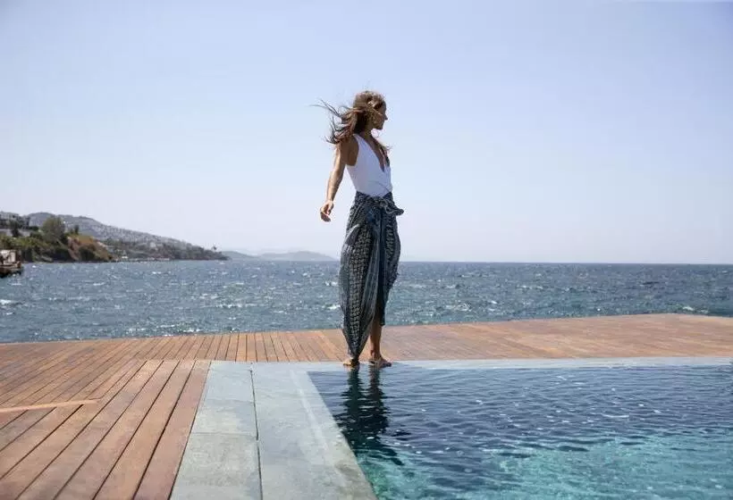 Yalikavak Marina Hotel By Social Living Collection