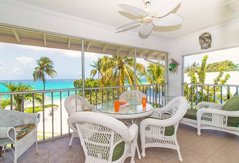 Aqua Bay Club Condos