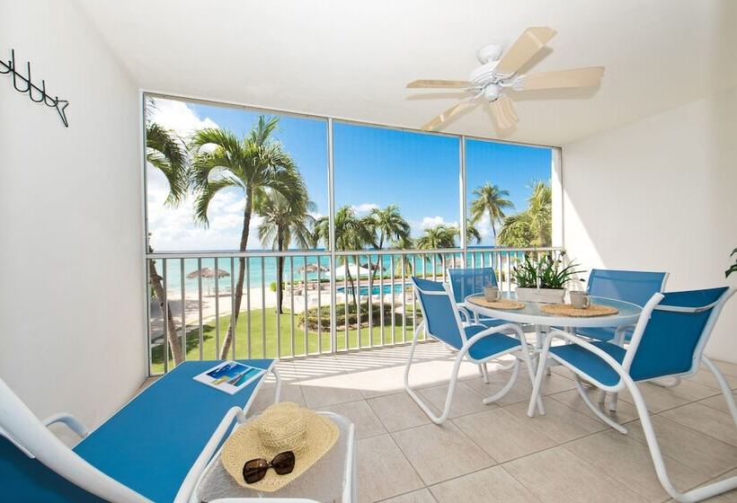 Aqua Bay Club Condos