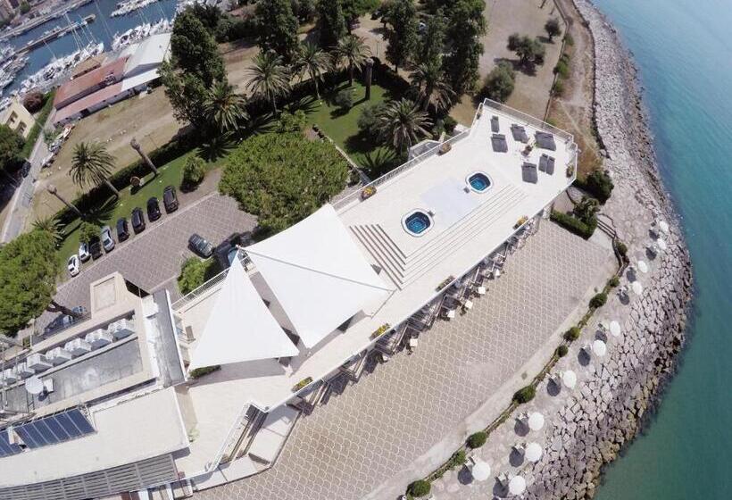 Grand Hotel L Approdo