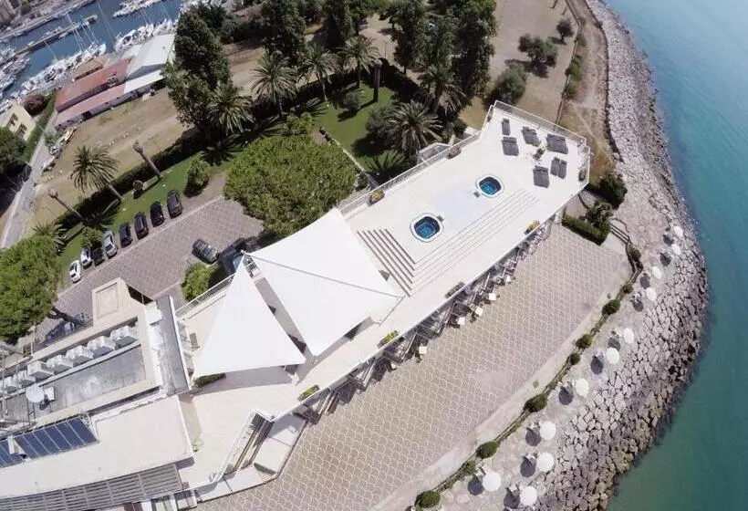 Grand Hotel L Approdo