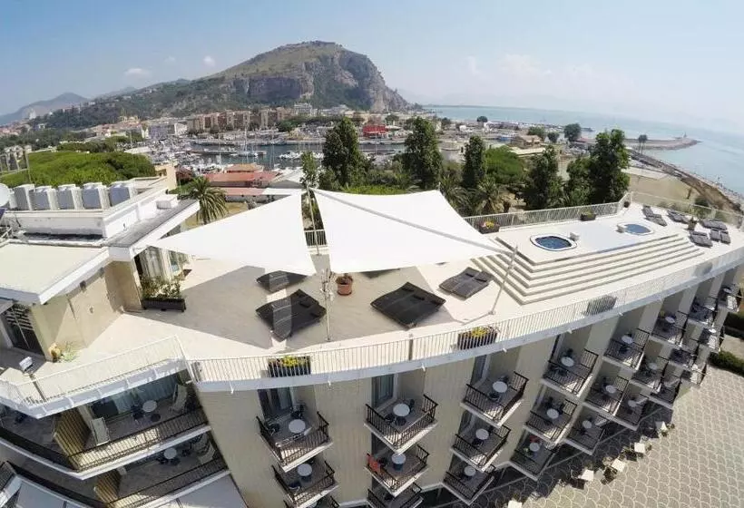 Grand Hotel L Approdo