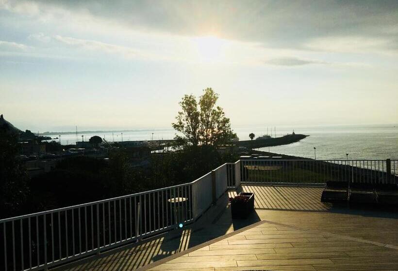 Grand Hotel L Approdo