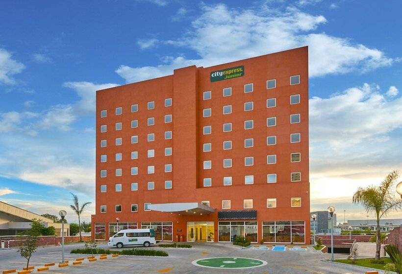 בית מלון כפרי City Express Junior By Marriott Puebla Angelopolis