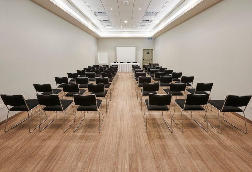 בית מלון כפרי City Express Junior By Marriott Puebla Angelopolis