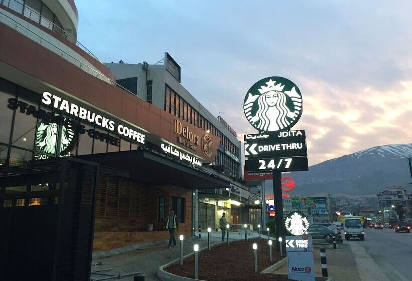 Delora Hotel And Suites