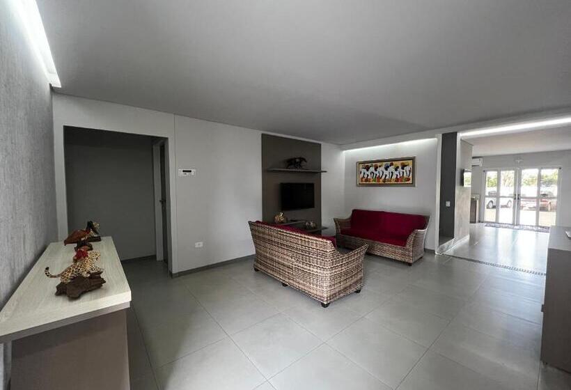 Отель Guaicurus