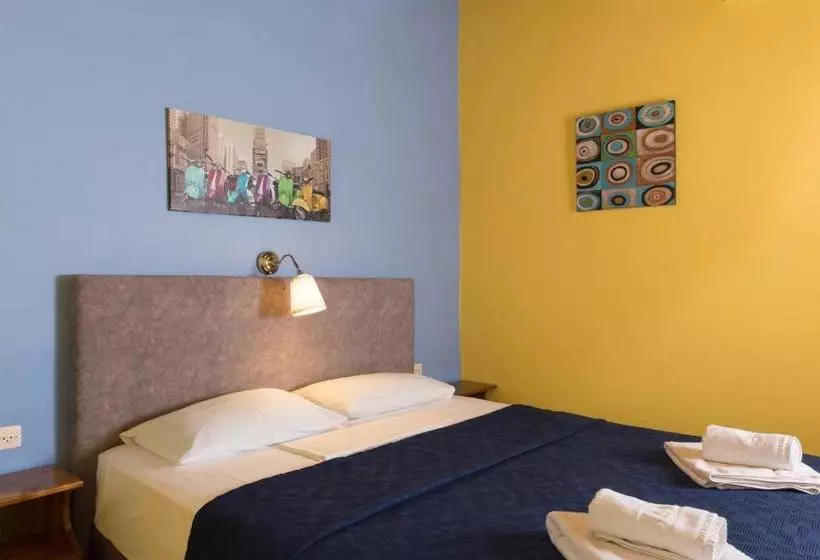 ホテル Helena Apartments & Villas