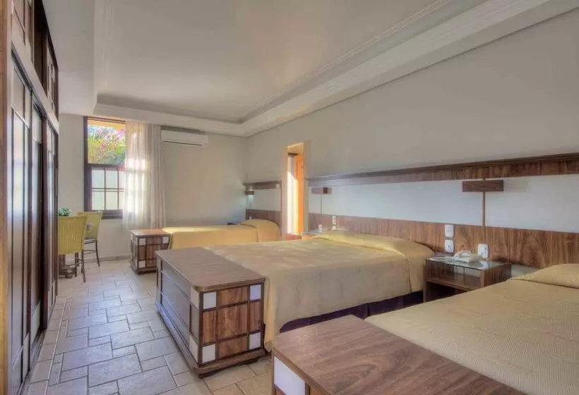 Hotelli Lagos De Jurema Termas Resort