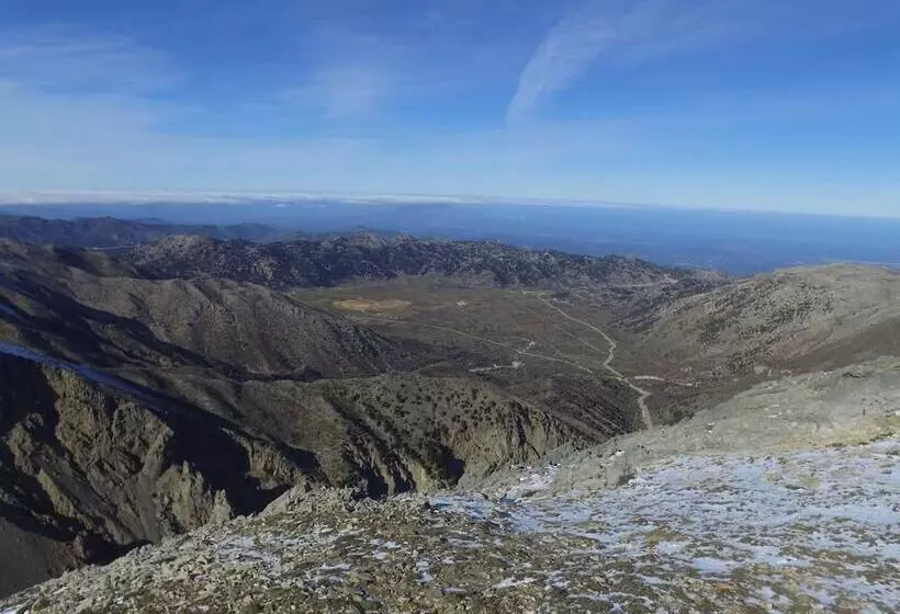 ホテル Neos Omalos