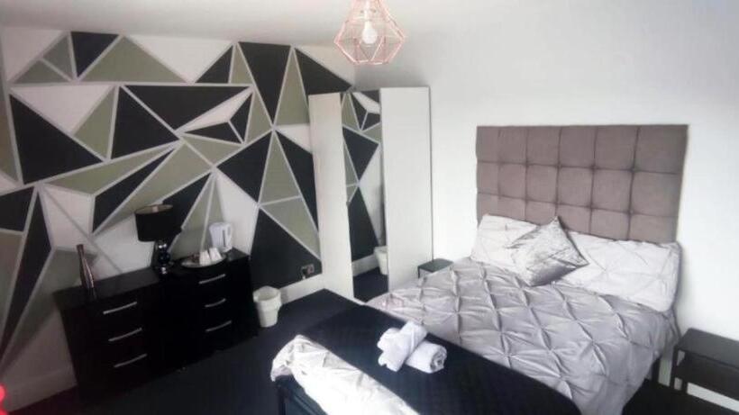 فندق Old Trafford Guest House