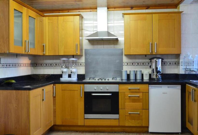 فندق Old Trafford Guest House