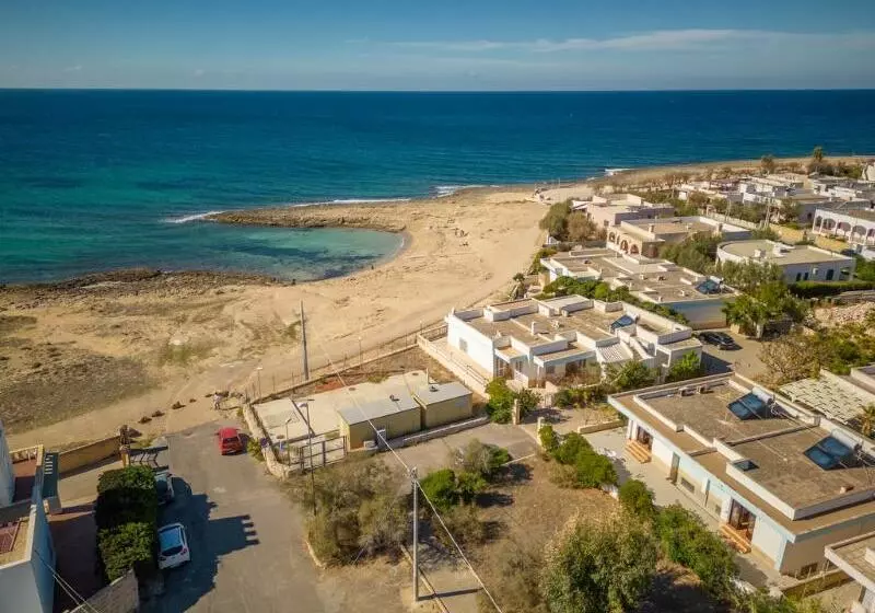 Hotelli Residence La Caletta