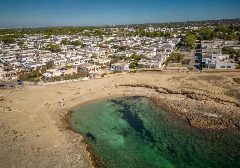 Hotelli Residence La Caletta