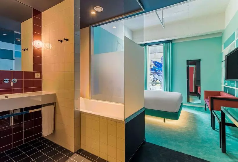 Hotelli Room Mate Bruno