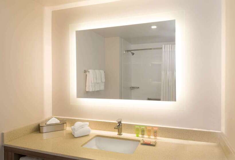 בית מלון כפרי Wyndham Garden Ft Lauderdale Airport & Cruise Port