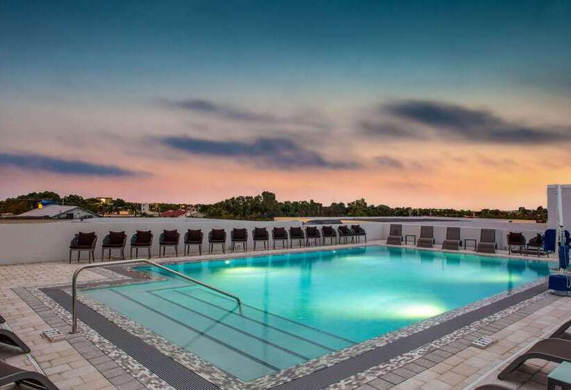 בית מלון כפרי Wyndham Garden Ft Lauderdale Airport & Cruise Port