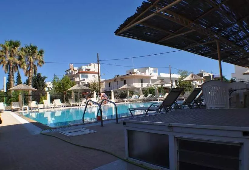 ホテル Zouboulia Apartments