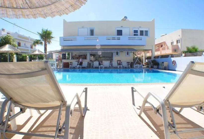 ホテル Zouboulia Apartments