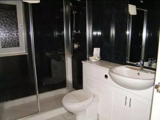 Bed and Breakfast Eastcote Luxury Guest House
