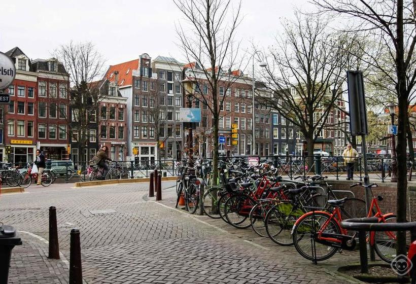 Bed and Breakfast Studio Boom Apartment