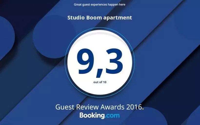 تختخواب و صبحانه Studio Boom Apartment