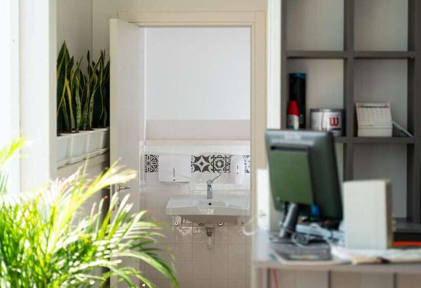 مبيت وإفطار Villa Savarino