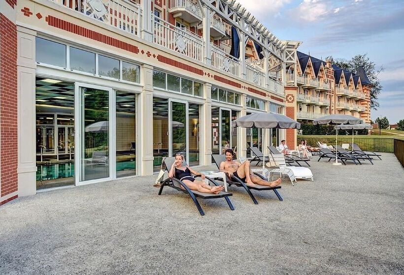 Résidence B O Cottage B O Resort Thermal & Spa