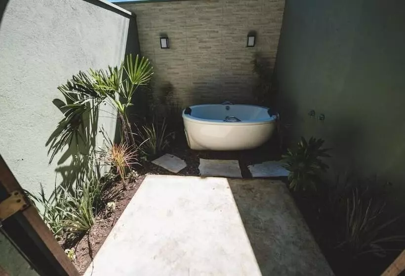 ホテル Chez Louise Et Louis Pé Na Areia